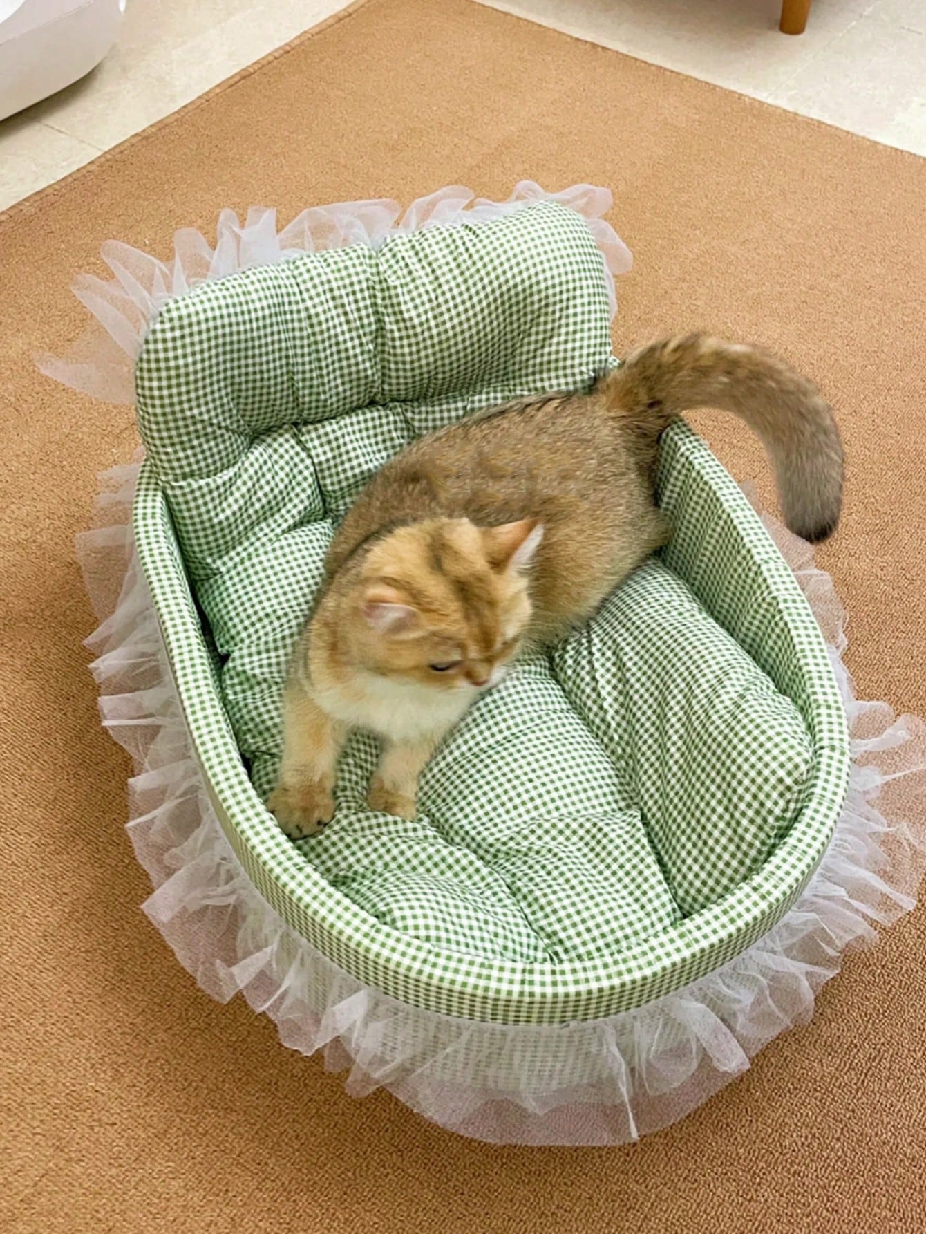 1pc Four Seasons Universal Cute Pet Bed, Cat Bed, Dog Bed, Suitable For Cats And Small Dogs Up To 6kg (Lace Color Is Shipped Randomly)